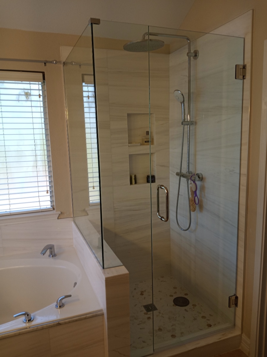 Door Panel and Return over bathtub frameless