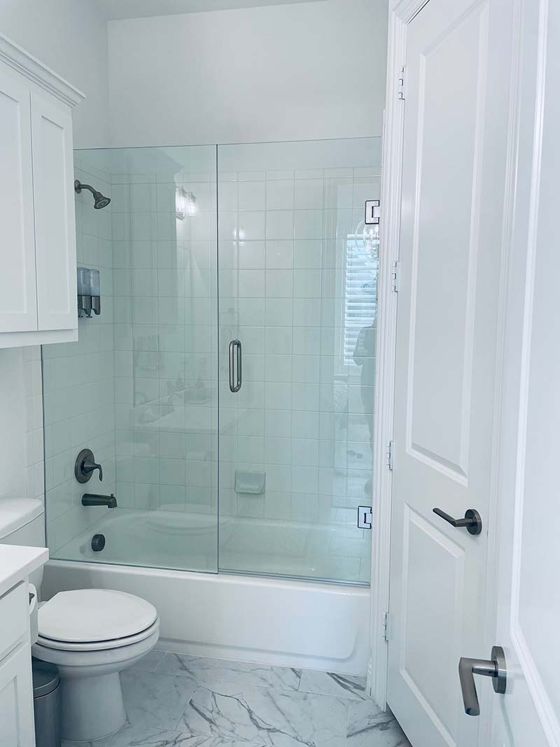 Shower Door and Panel on Bathtub in Frisco, TX